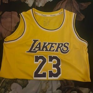 Lakers LeBron James #23 medium youth